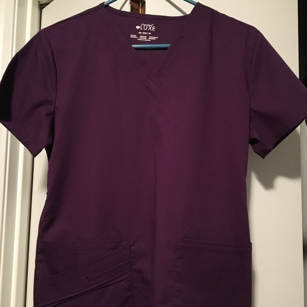 Scrub top